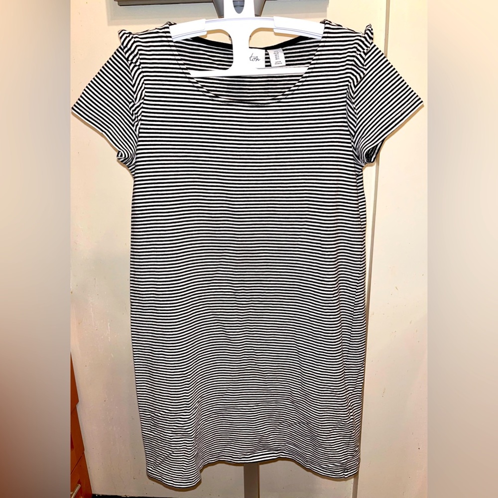 Ruffled Sleeve Striped T-Shirt Dress- Size Small